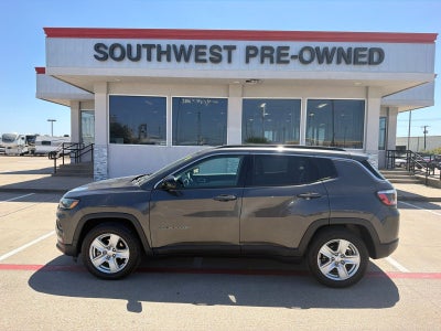 2022 Jeep Compass Latitude FWD