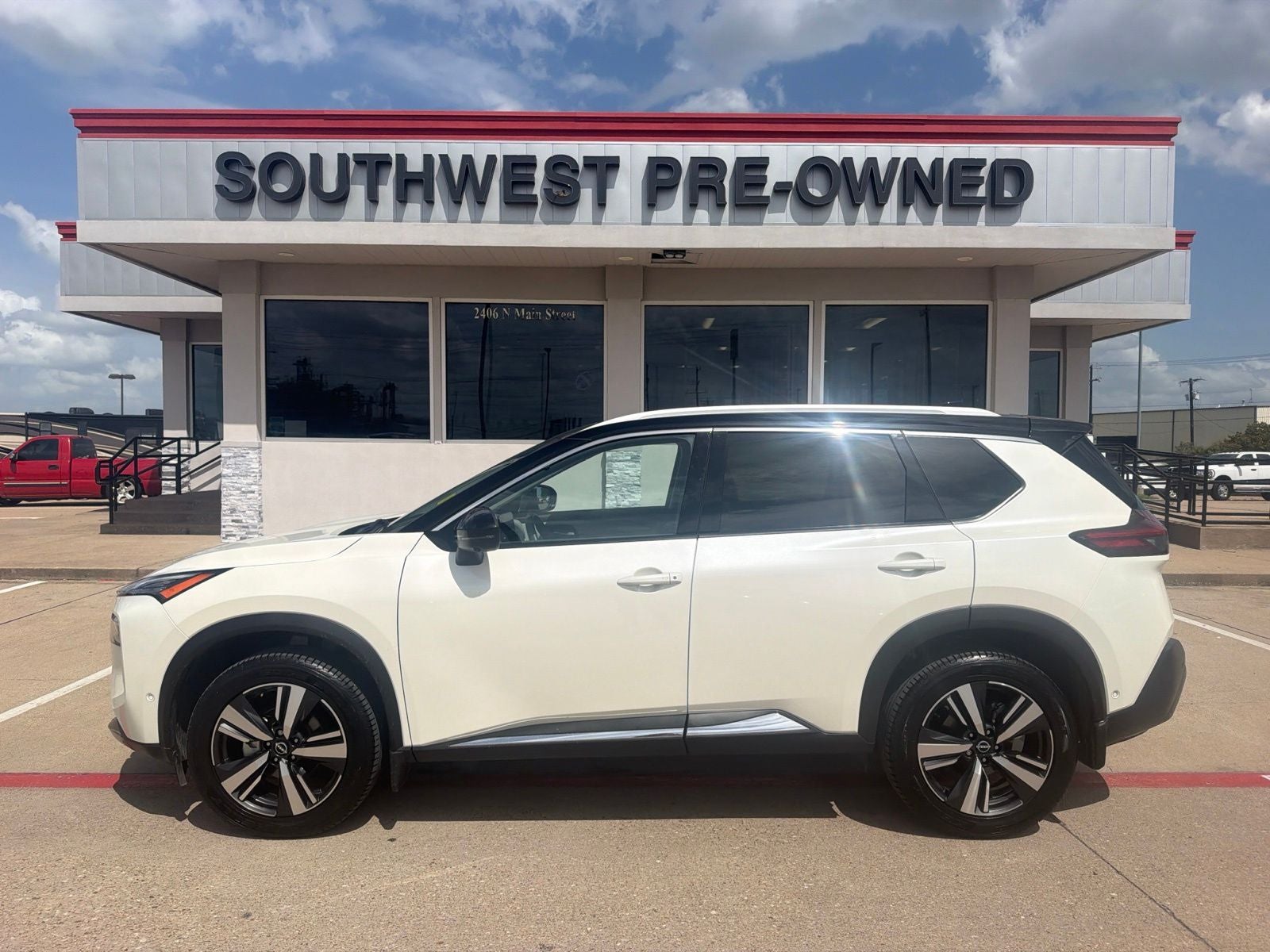 2023 Nissan Rogue SL FWD