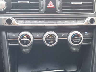 2020 Genesis G70 2.0T RWD