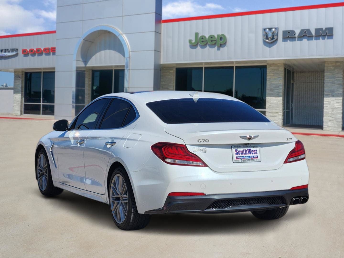 2020 Genesis G70 2.0T RWD