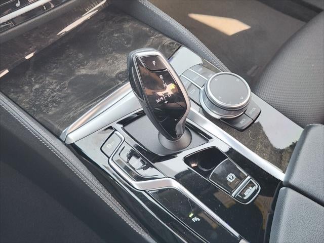 2022 BMW 540 i