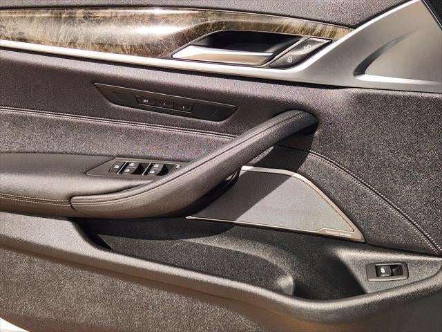 2022 BMW 540 i