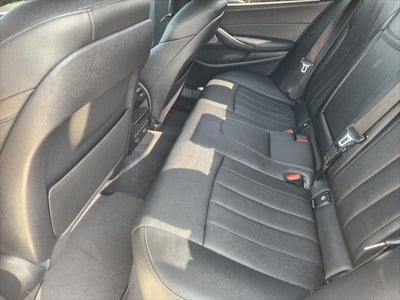 2022 BMW 540 i