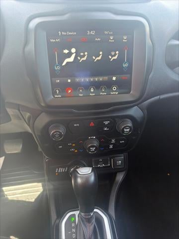 2023 Jeep Renegade Trailhawk 4x4
