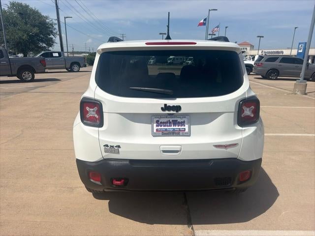2023 Jeep Renegade Trailhawk 4x4