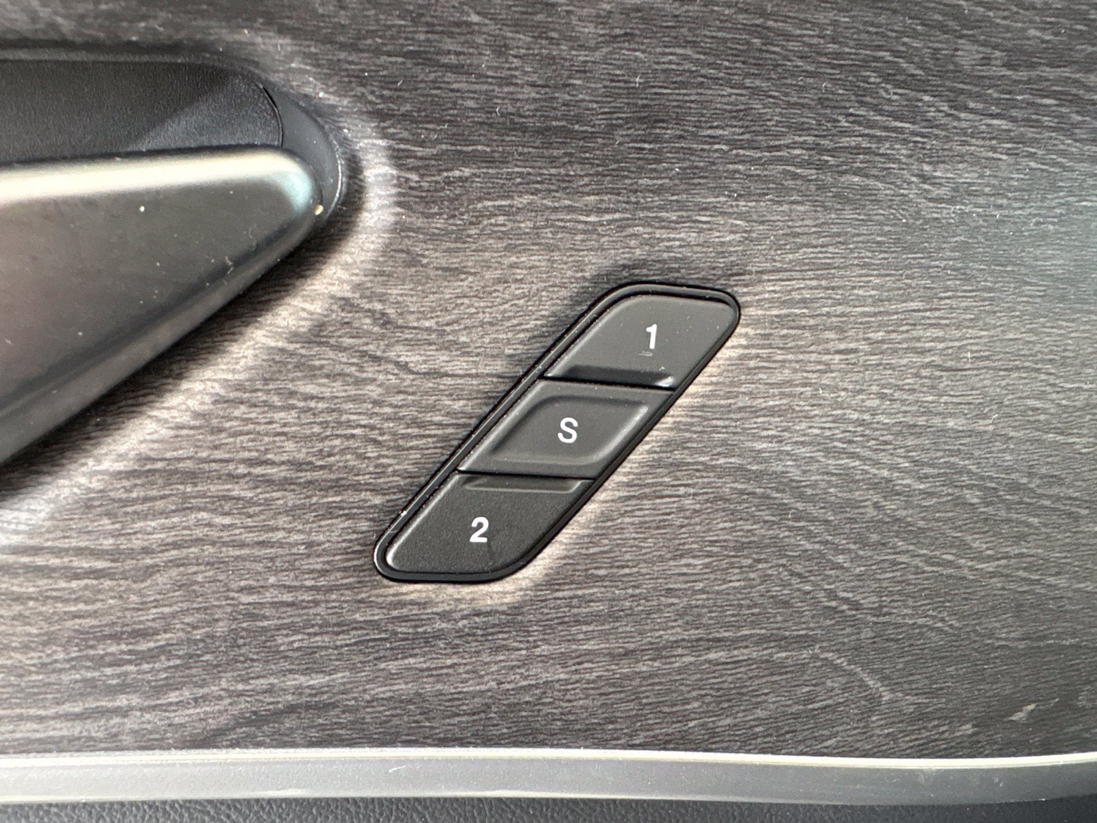 2024 Jeep Grand Cherokee L Limited 4x2