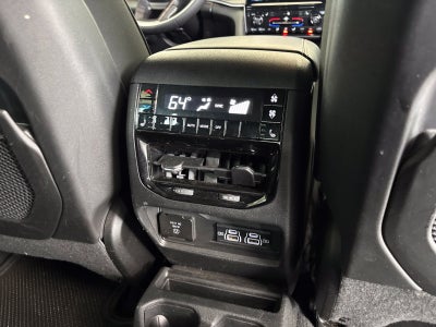2024 Jeep Grand Cherokee L Limited 4x2