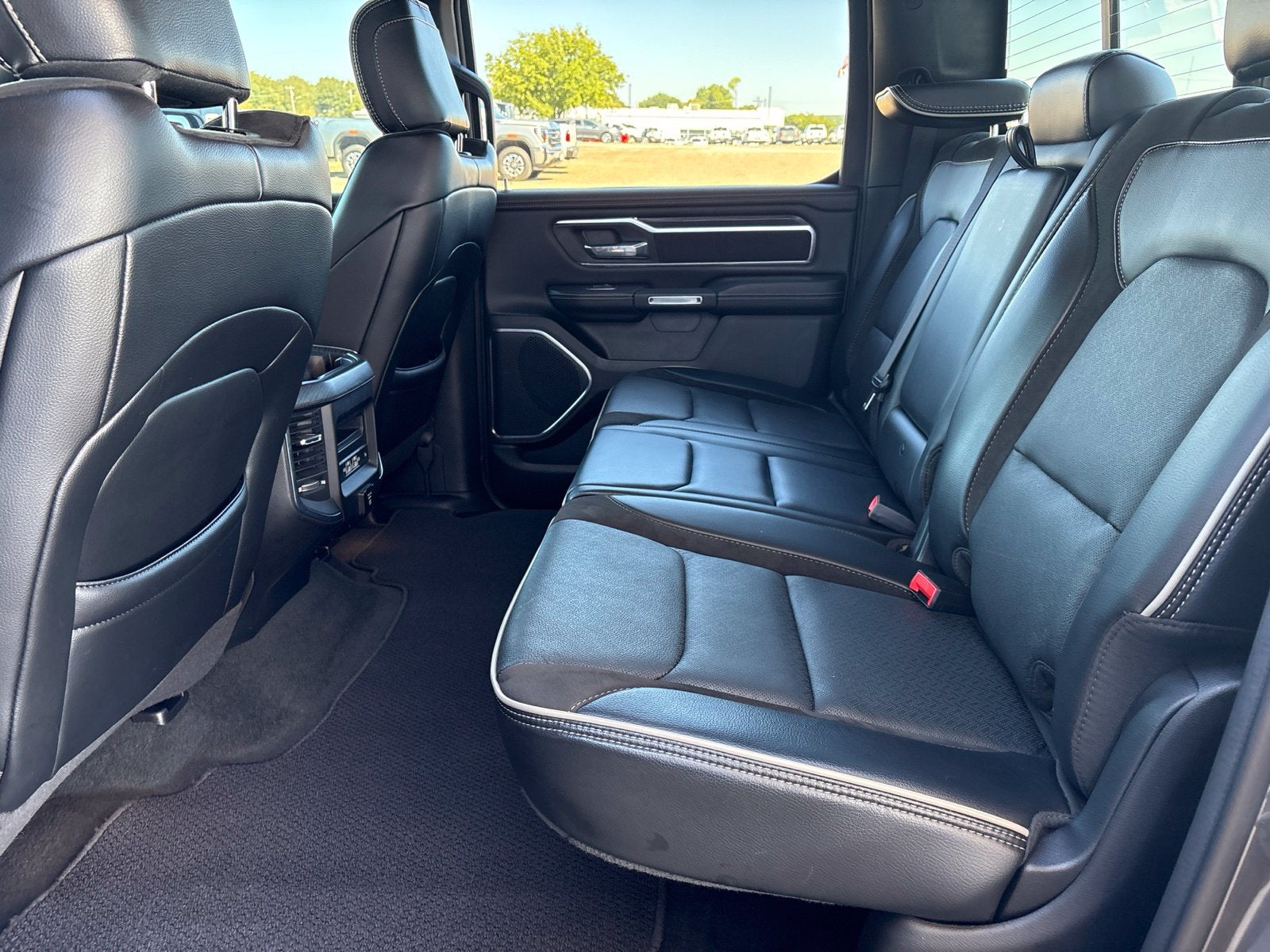 2024 RAM Ram 1500 Laramie Crew Cab 4x2 5'7' Box