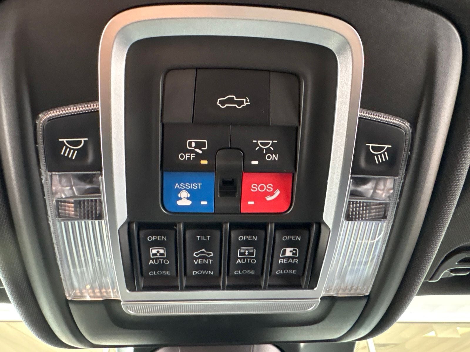 2019 RAM Ram 1500 Limited Crew Cab 4x4 5'7' Box