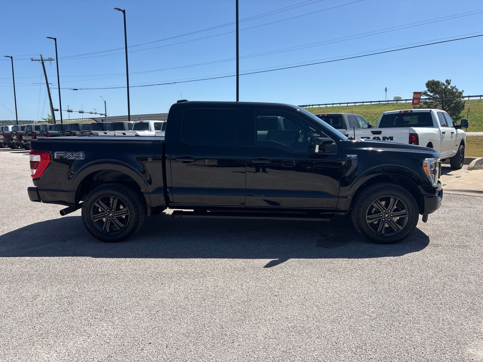 2022 Ford F-150 LARIAT