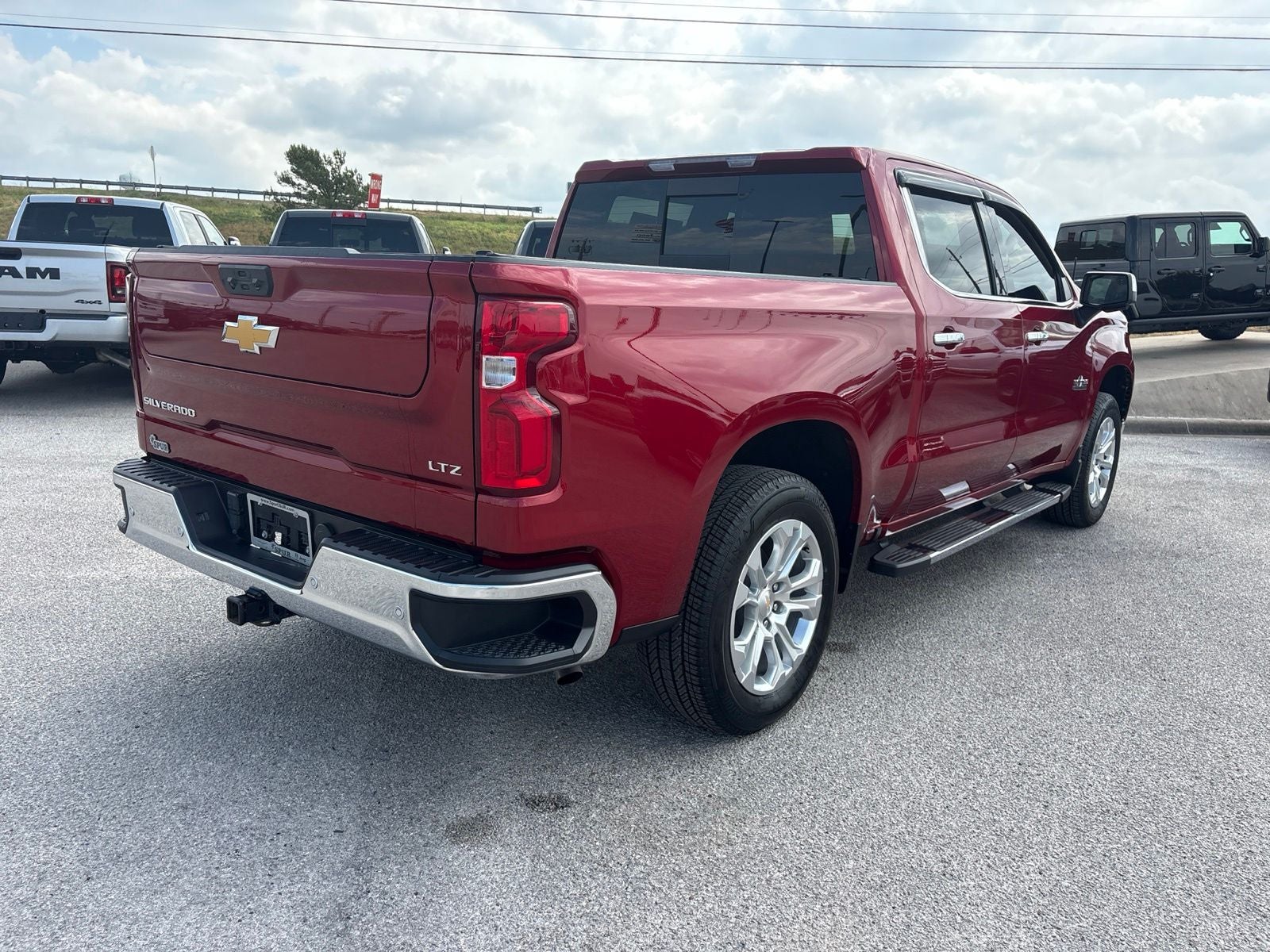 2024 Chevrolet Silverado 1500 2WD Crew Cab Short Bed LTZ