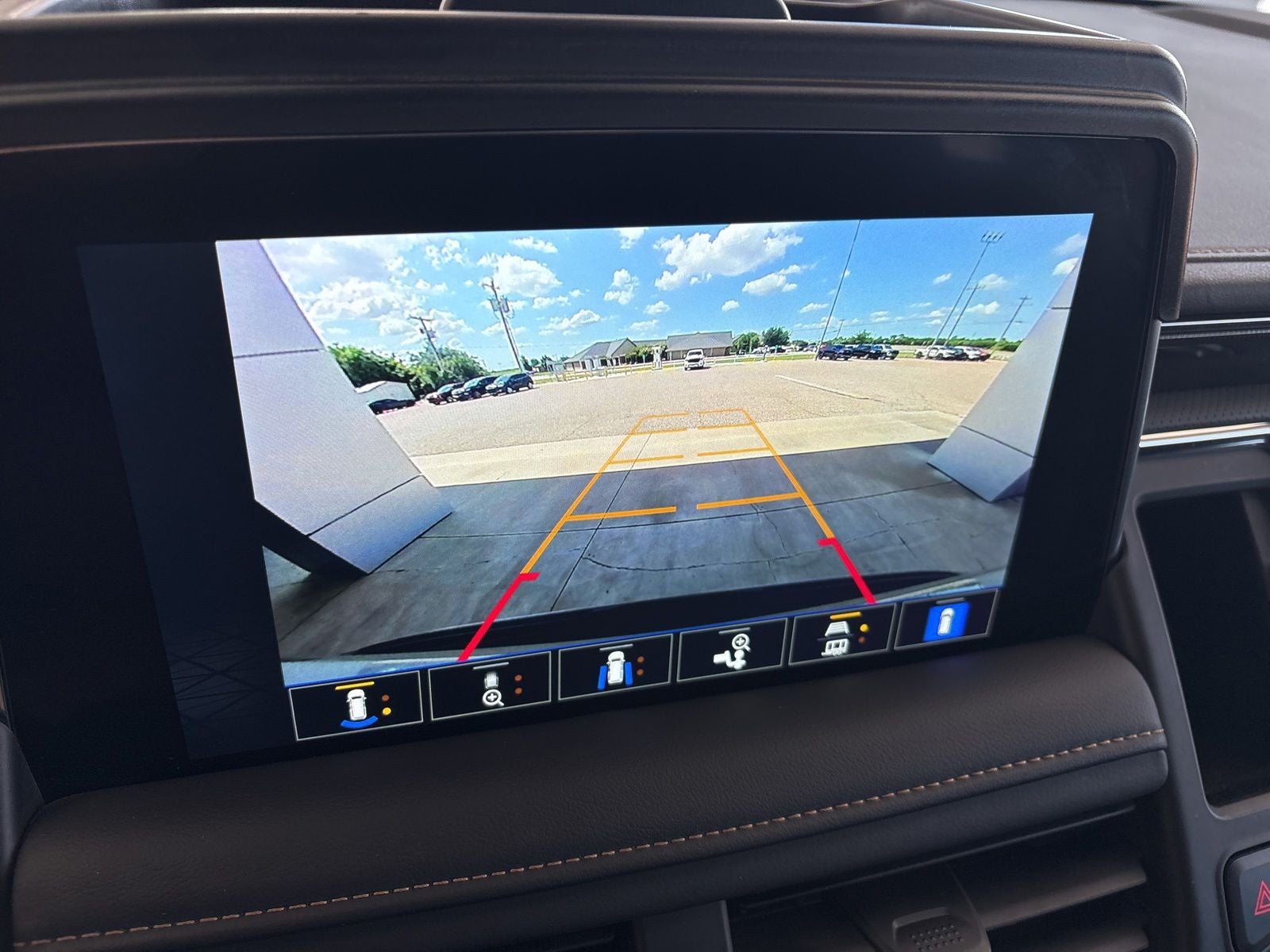 2024 GMC Yukon 4WD AT4