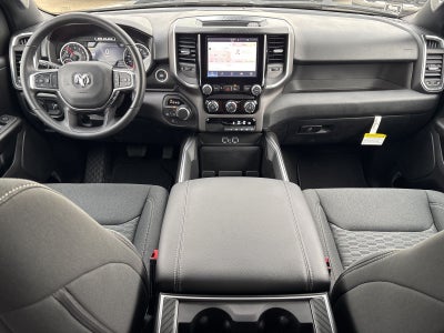 2026 RAM Ram 1500 Express Crew Cab 4x4 5'7' Box