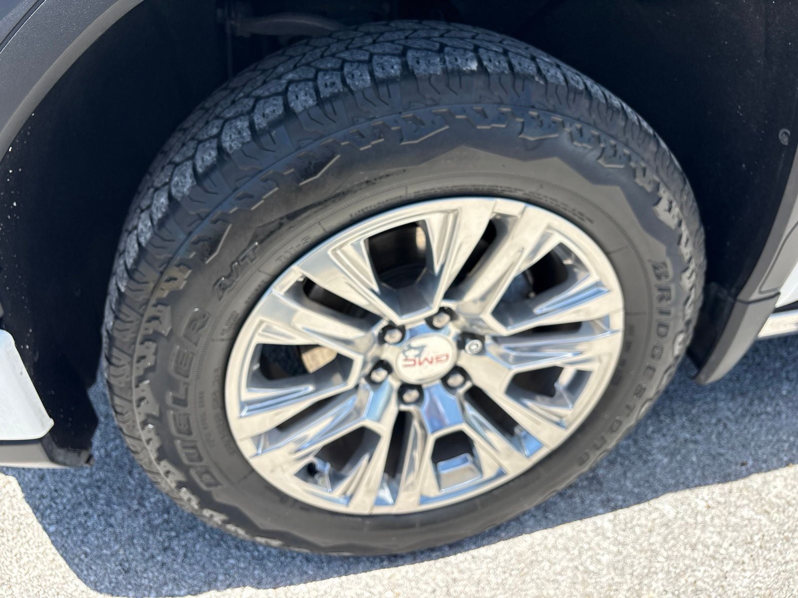 2022 GMC Sierra 1500 4WD Crew Cab Short Box Denali