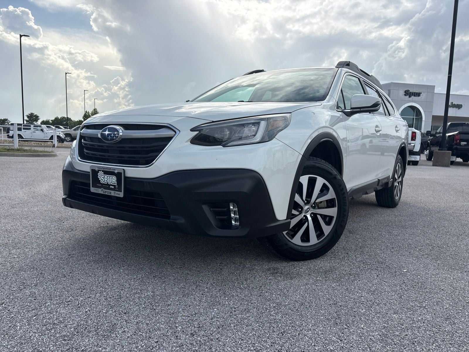 2022 Subaru Outback Premium
