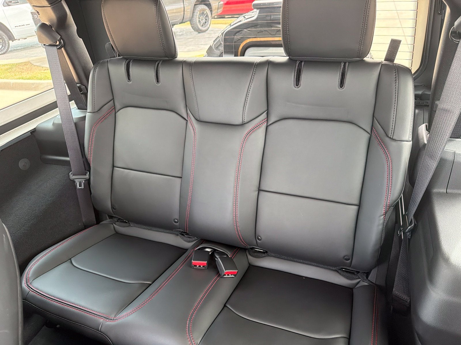 2025 Jeep Wrangler 2-Door Recon 4x4