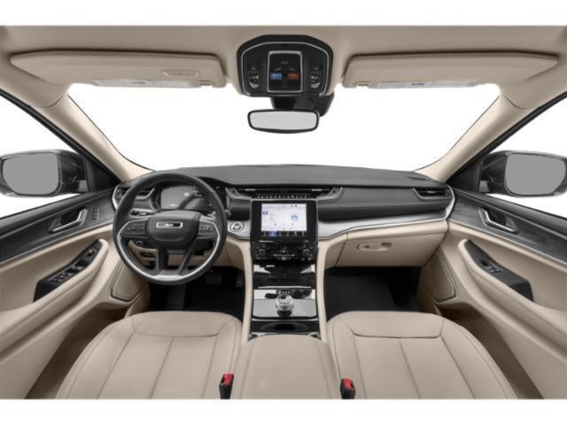 2023 Jeep Grand Cherokee Laredo X 4x4
