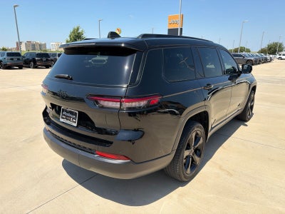 2023 Jeep Grand Cherokee L Altitude 4x2