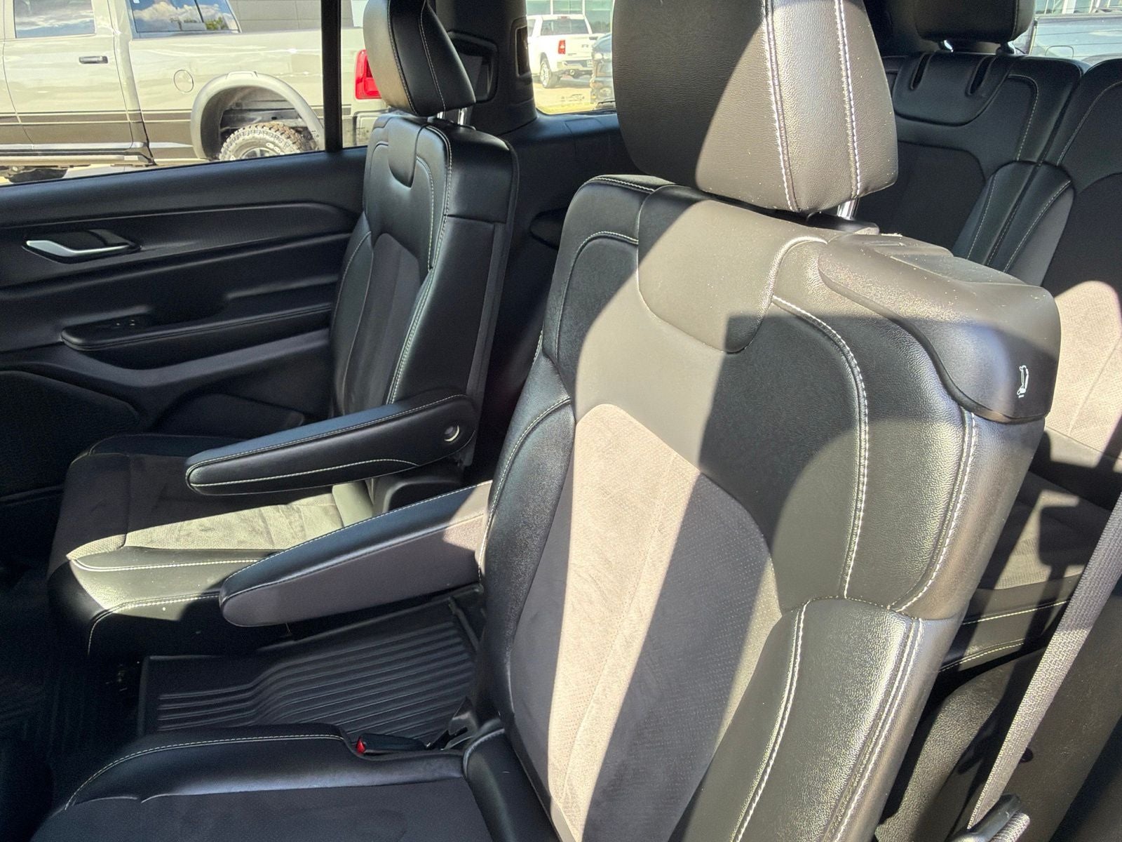 2024 Jeep Grand Cherokee L Altitude 4x4