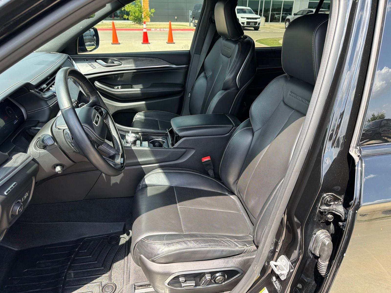 2022 Jeep Grand Cherokee L Overland 4x4