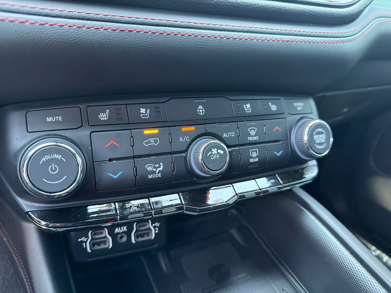 2023 Dodge Durango R/T Plus RWD