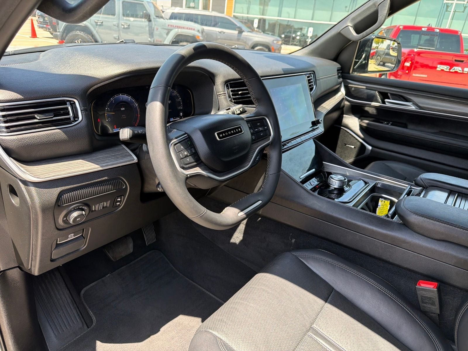 2024 Jeep Wagoneer Series II 4x2