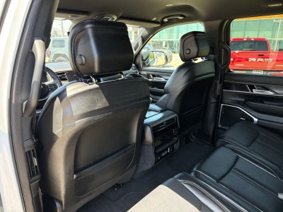 2024 Jeep Wagoneer Series II 4x2