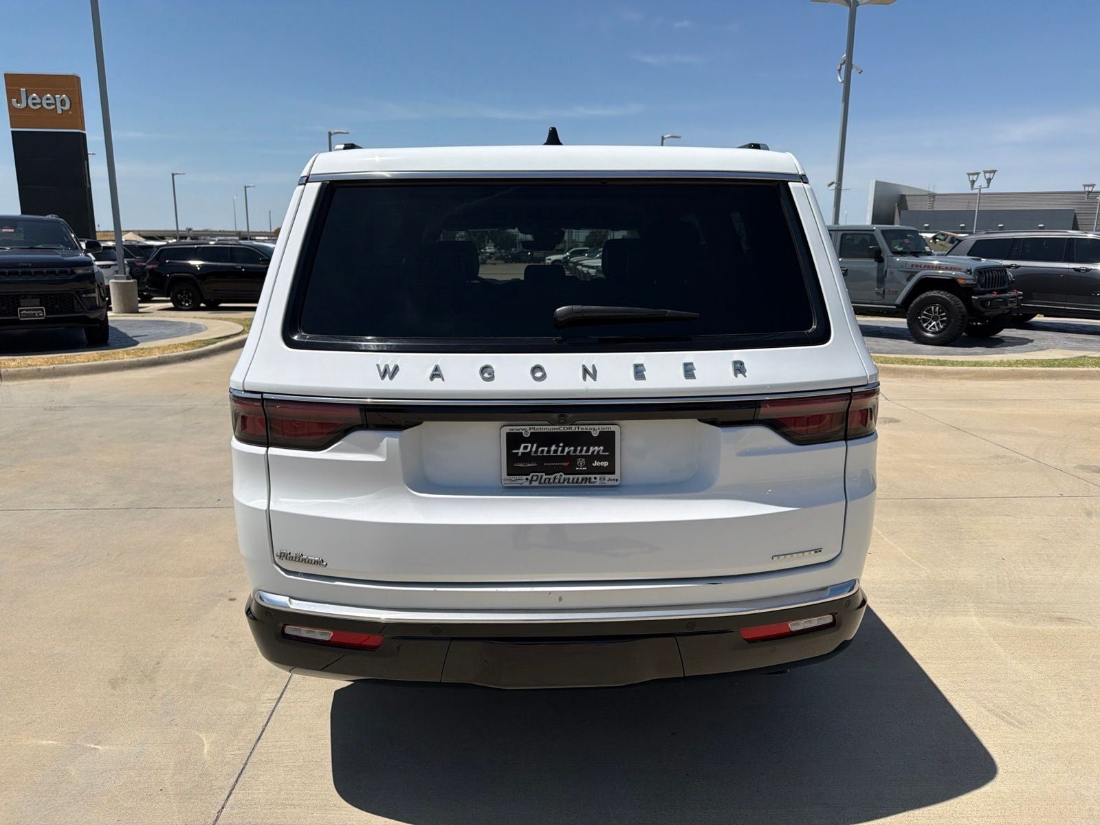 2024 Jeep Wagoneer Series II 4x2