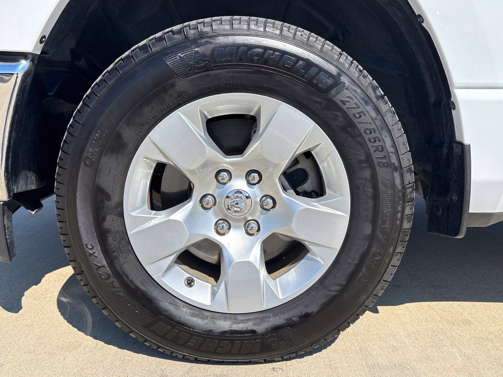2022 RAM Ram 1500 Big Horn Crew Cab 4x4 5'7' Box