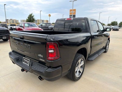 2025 RAM Ram 1500 Tradesman Crew Cab 4x4 5'7' Box