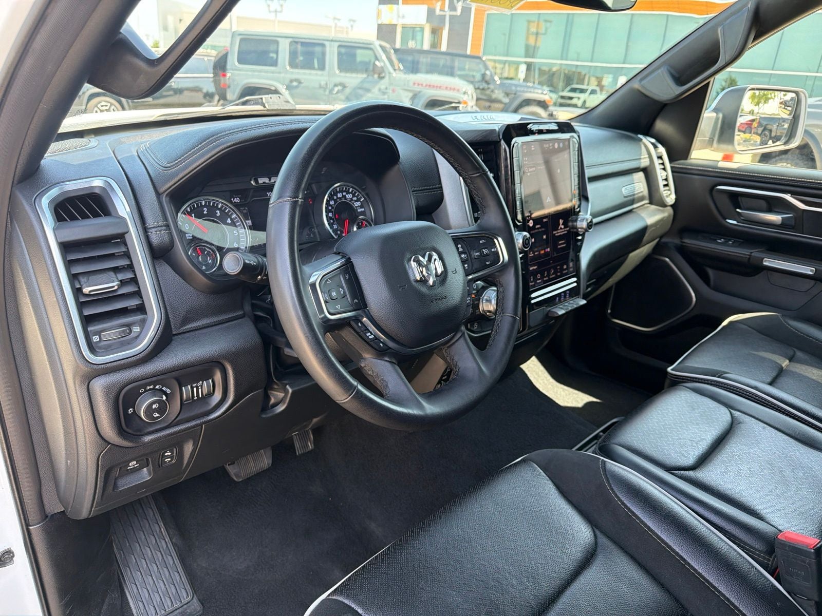 2025 RAM Ram 1500 Laramie Crew Cab 4x4 5'7' Box