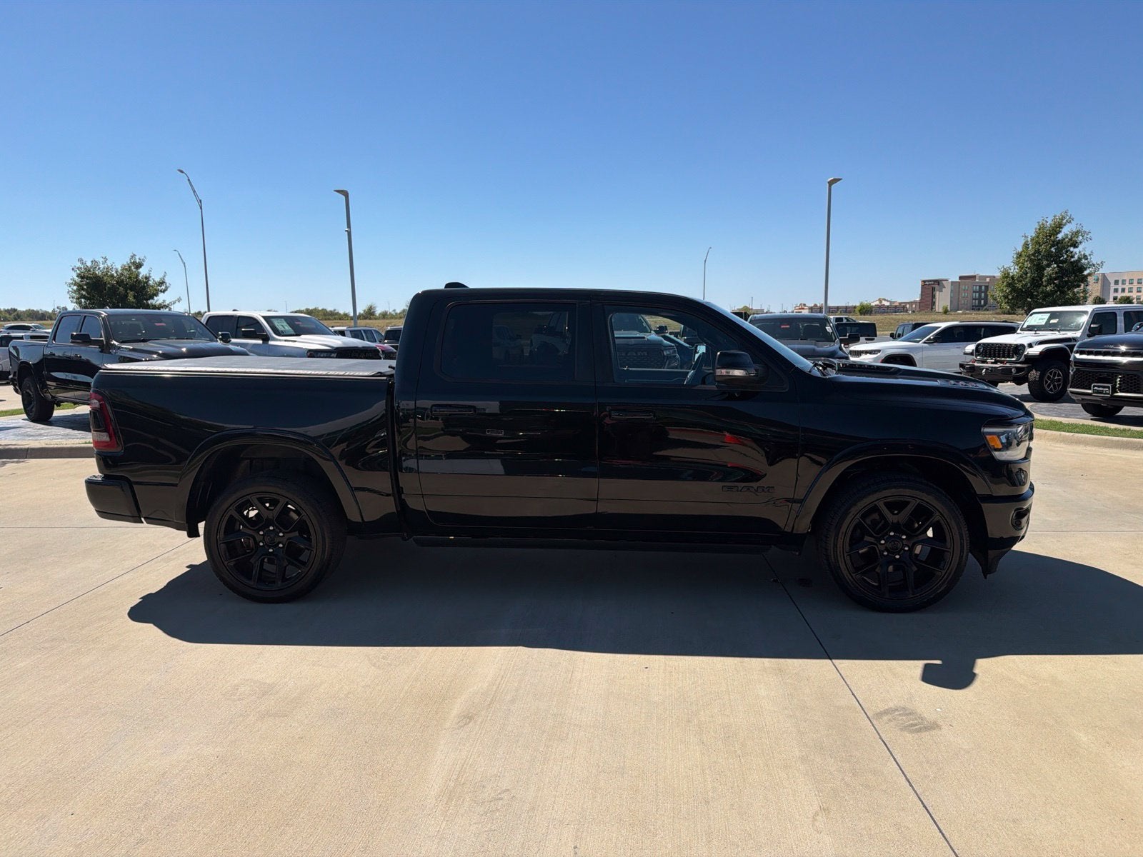 2020 RAM Ram 1500 Laramie Crew Cab 4x4 5'7' Box