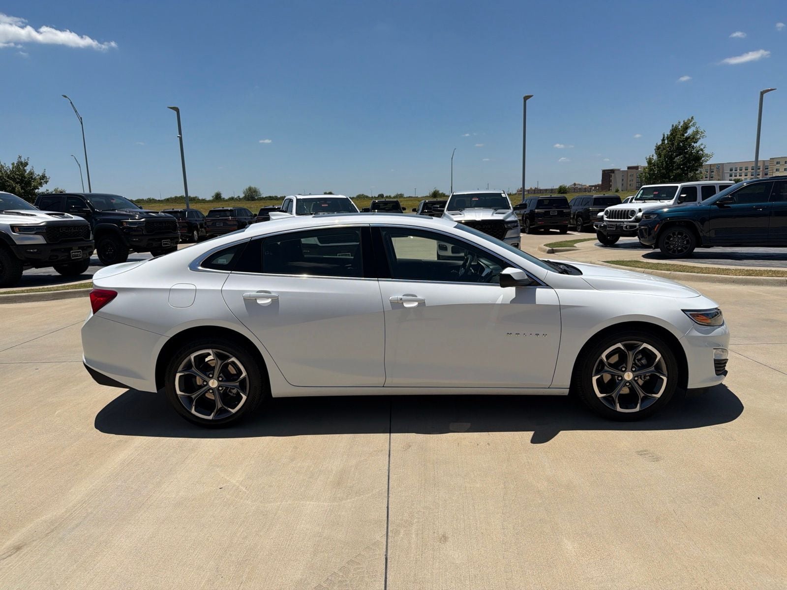 2024 Chevrolet Malibu FWD 1LT