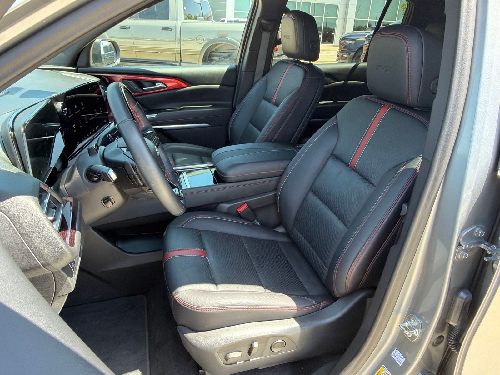 2024 Chevrolet Traverse FWD RS