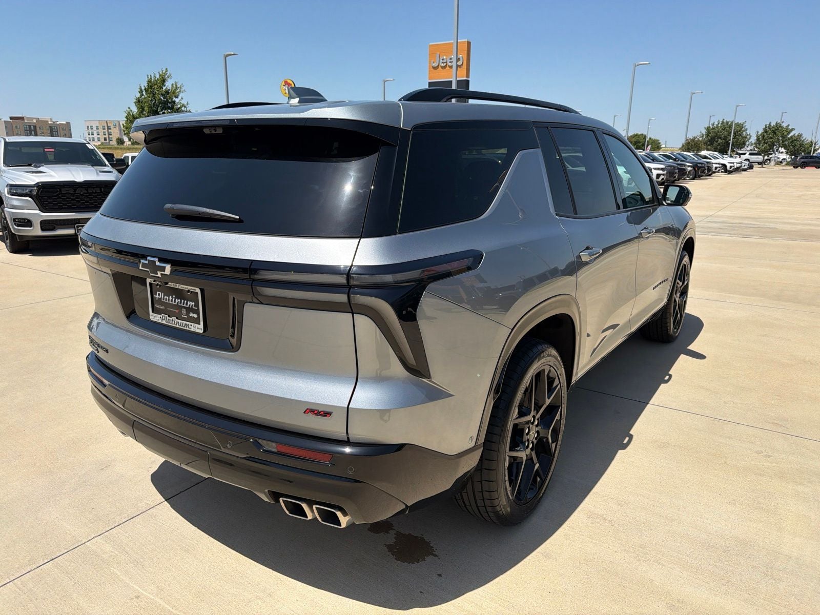 2024 Chevrolet Traverse FWD RS