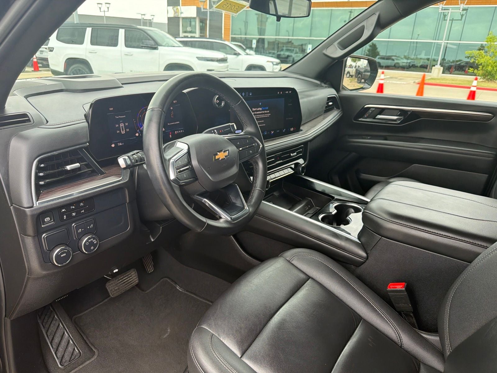 2025 Chevrolet Tahoe 2WD LT