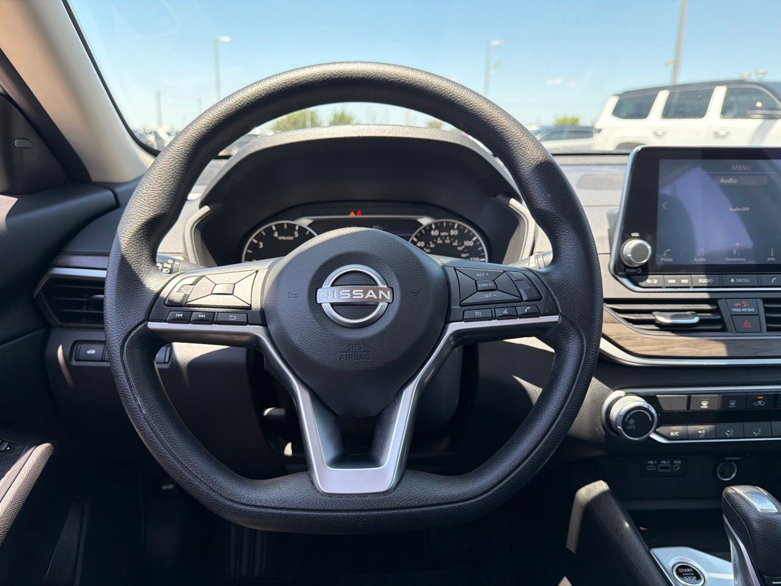 2025 Nissan Altima SV FWD