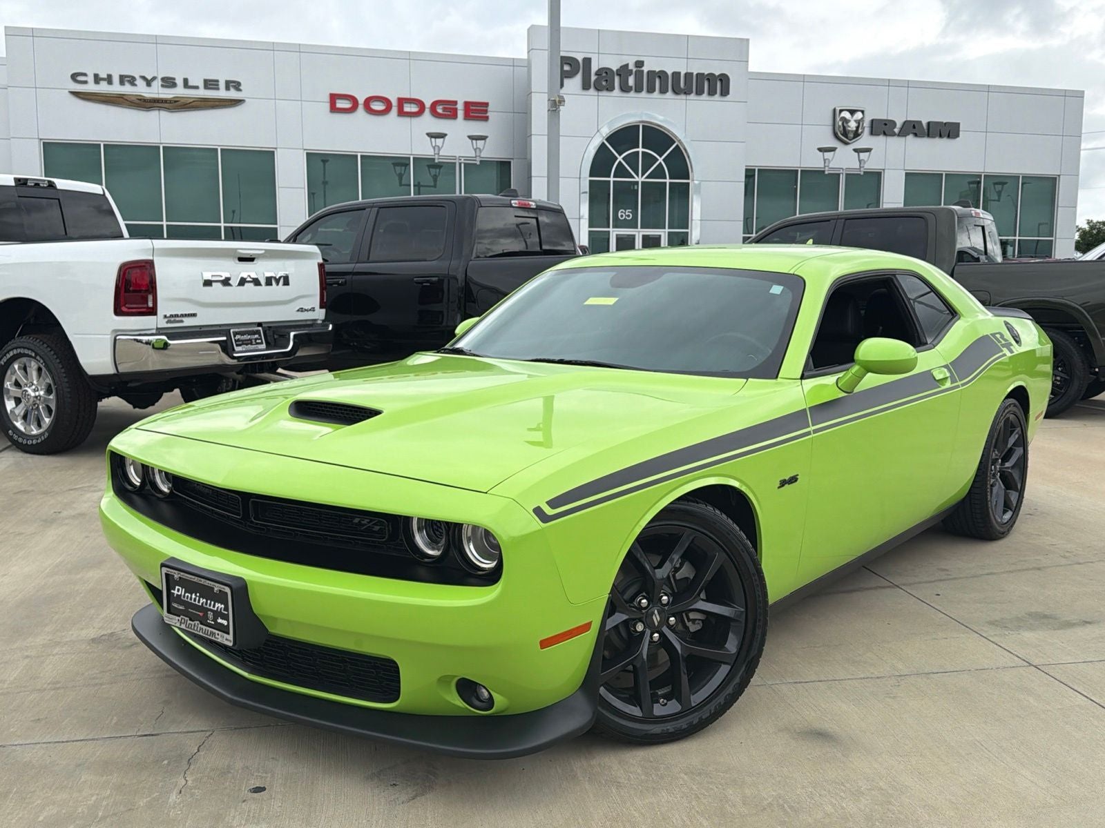 2023 Dodge Challenger R/T
