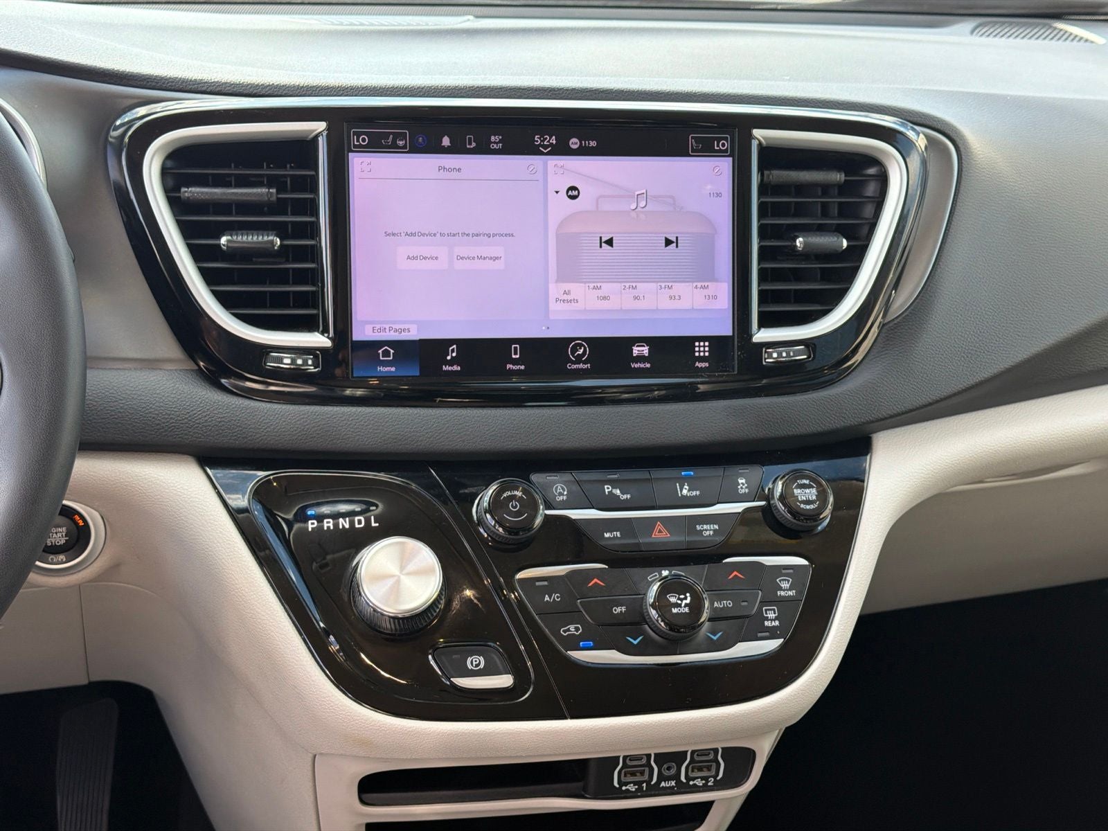 2024 Chrysler Pacifica Touring L