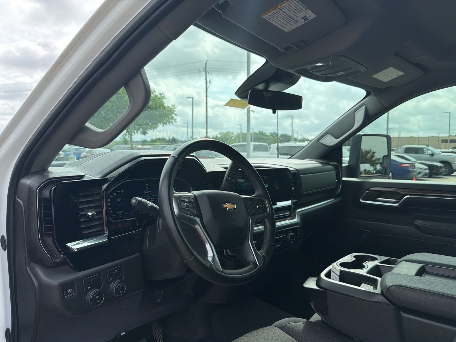2024 Chevrolet Silverado 2500HD 4WD Crew Cab Standard Bed LT