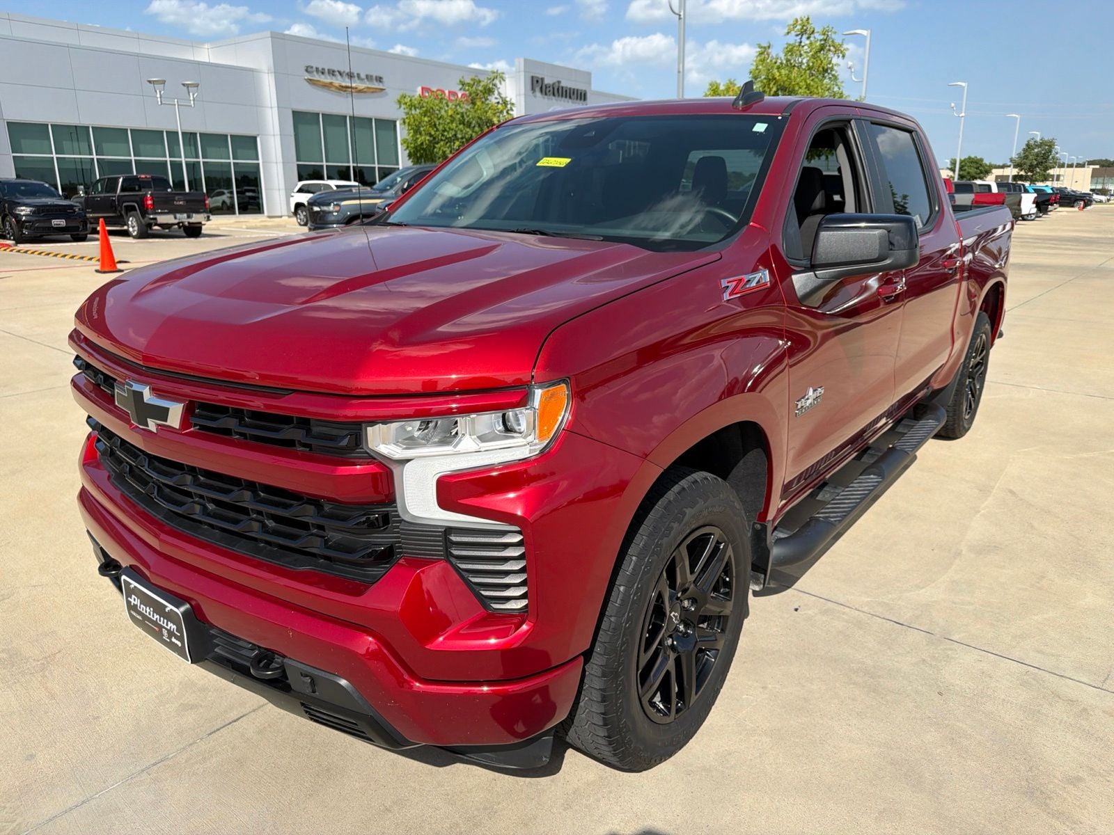 2023 Chevrolet Silverado 1500 4WD Crew Cab Short Bed RST