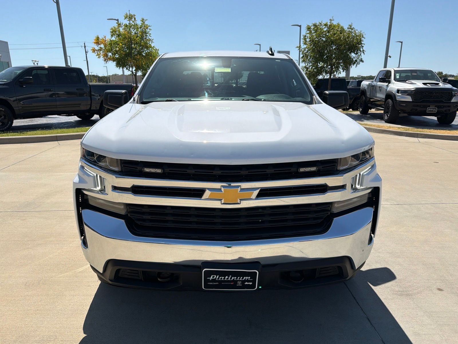 2022 Chevrolet Silverado 1500 LTD 4WD Crew Cab Short Bed LT