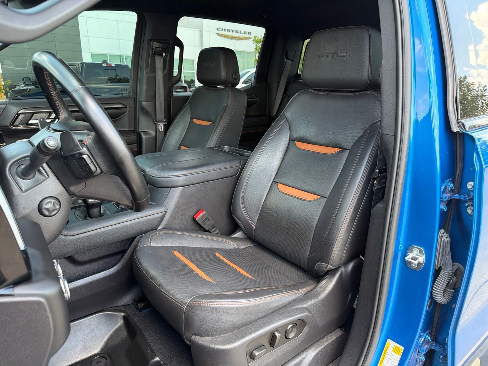2023 GMC Sierra 1500 4WD Crew Cab Short Box AT4