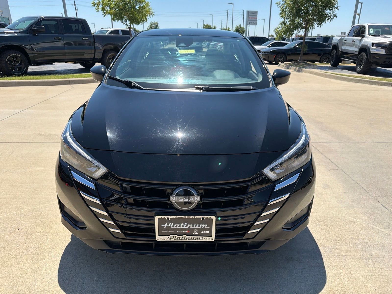 2025 Nissan Versa 1.6 SV