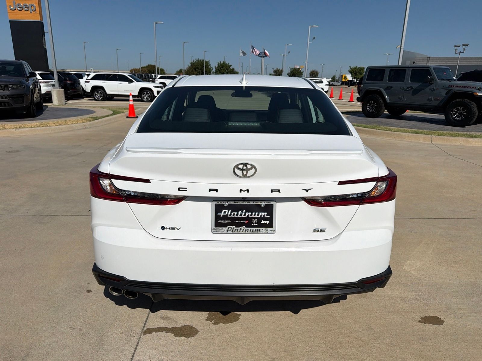 2025 Toyota Camry SE