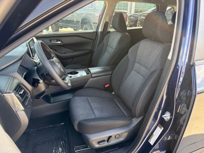 2024 Nissan Rogue SV FWD