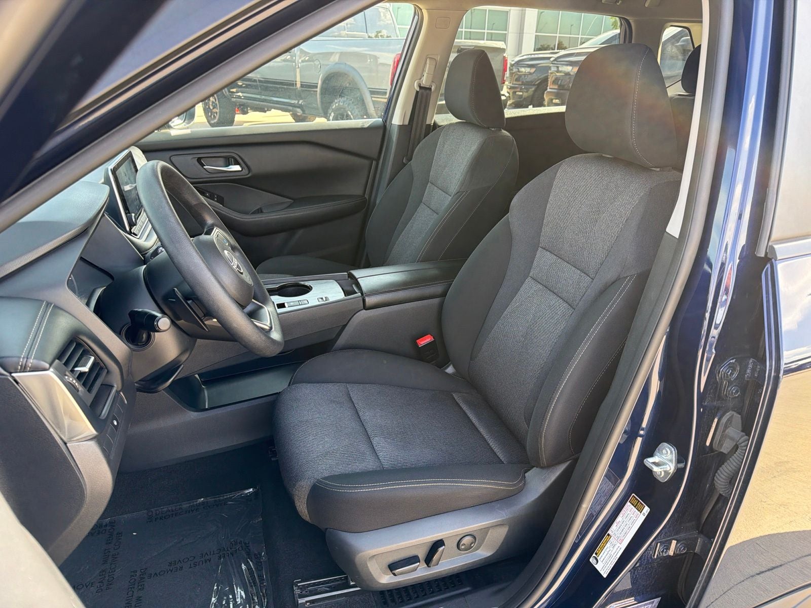 2024 Nissan Rogue SV FWD