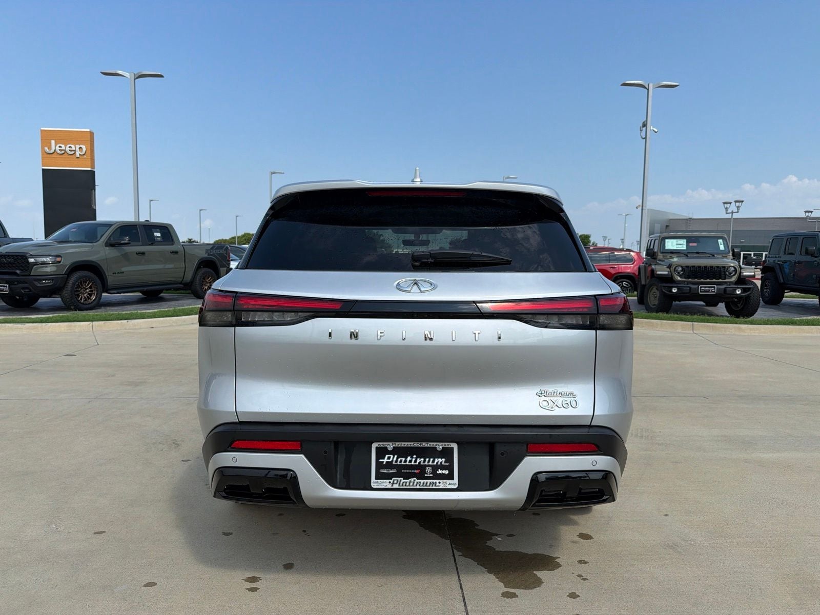2023 INFINITI QX60 PURE