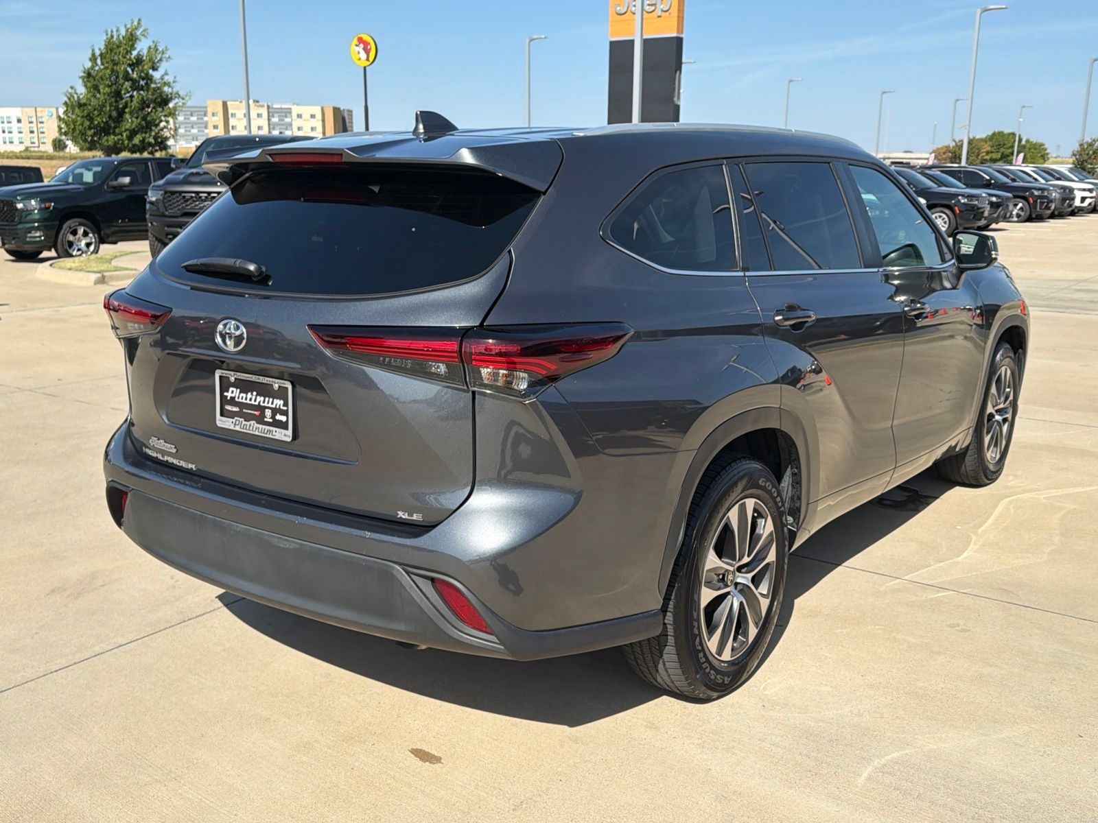 2024 Toyota Highlander XLE