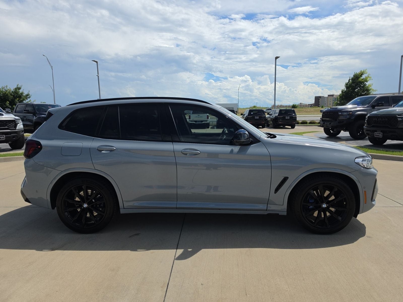 2024 BMW X3 M40i
